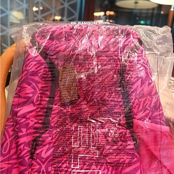 Limited Edition Pink Nike elite - Picture 3 of 5